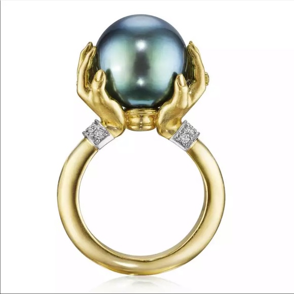 Jewelry - New Women’s Yellow Gold Plated Pearl Luxury Ring